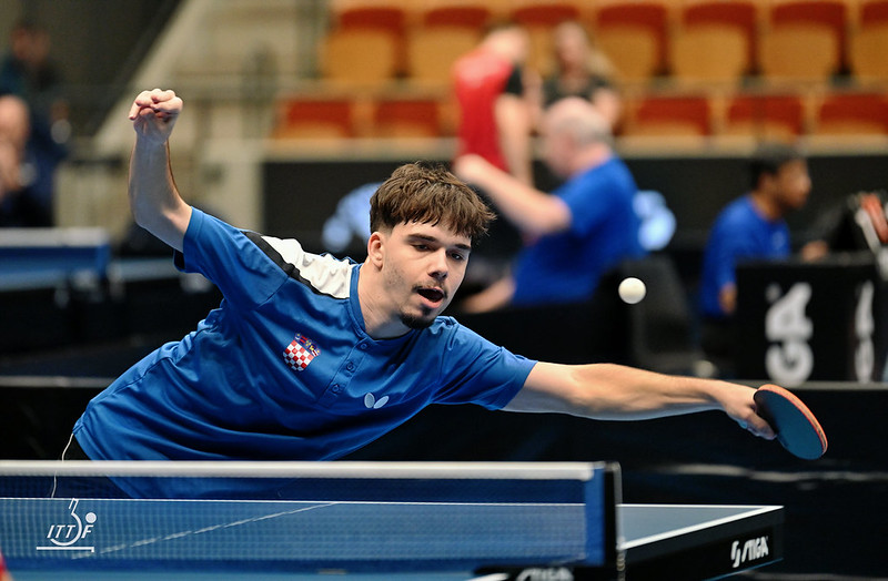 54939018803 756ef94620 c